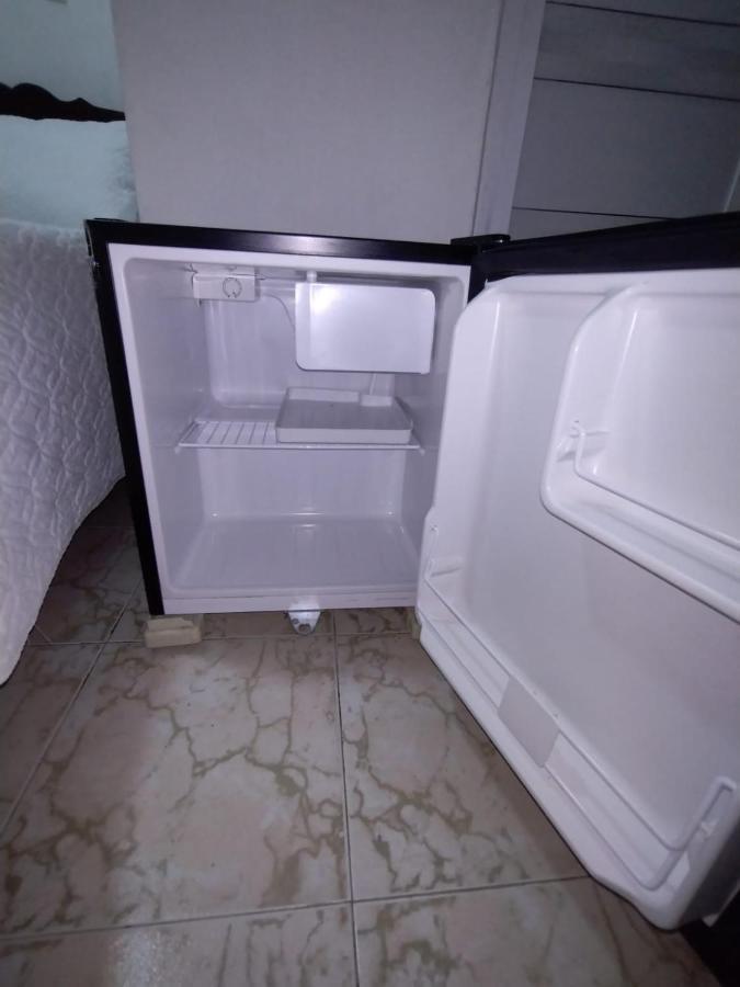 Habitacion Cerca De La Universidad Del Sinu Cartagena المظهر الخارجي الصورة